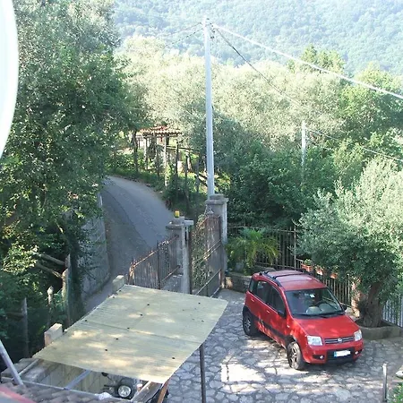 בית נופש Villetta Surriento *